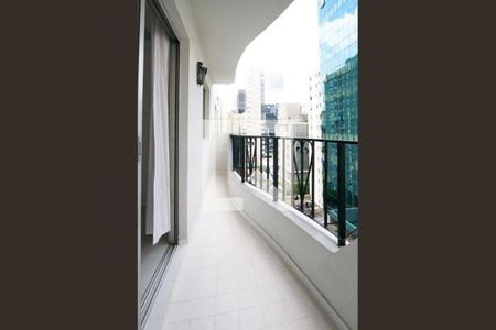 Apartamento à venda com 2 quartos, 98m² em Itaim Bibi, São Paulo