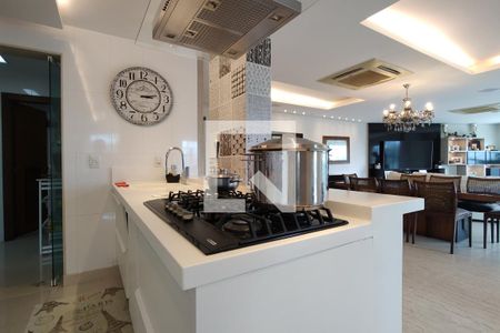 Cozinha - Armários de casa de condomínio à venda com 3 quartos, 441m² em Anil, Rio de Janeiro