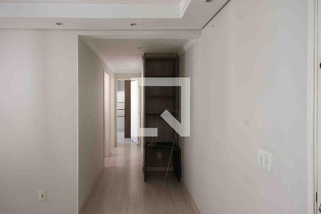 Corredor de apartamento para alugar com 2 quartos, 44m² em Jardim Santa Teresinha, São Paulo