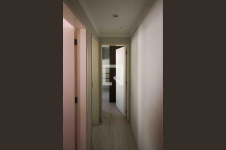 Corredor de apartamento para alugar com 2 quartos, 44m² em Jardim Santa Teresinha, São Paulo