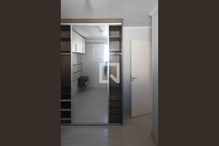 Quarto 2 de apartamento para alugar com 2 quartos, 44m² em Jardim Santa Teresinha, São Paulo