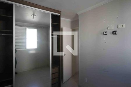 Quarto 2 de apartamento para alugar com 2 quartos, 44m² em Jardim Santa Teresinha, São Paulo