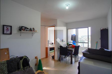 Sala de apartamento à venda com 2 quartos, 47m² em Protásio Alves, Porto Alegre