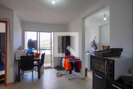 Sala de apartamento à venda com 2 quartos, 47m² em Protásio Alves, Porto Alegre