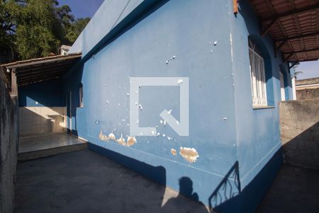 Quintal de casa para alugar com 1 quarto, 43m² em Colubandê, São Gonçalo