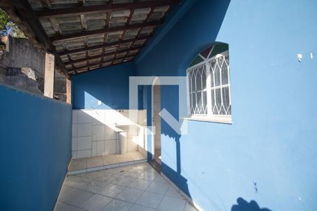Área de Serviço de casa para alugar com 1 quarto, 43m² em Colubandê, São Gonçalo