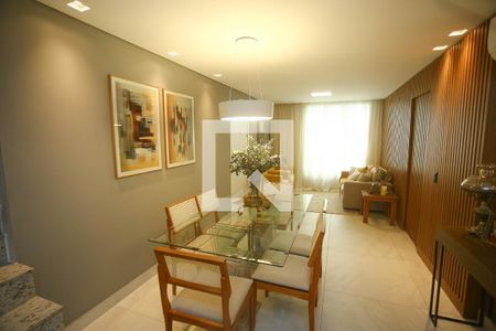 Sala de apartamento à venda com 3 quartos, 177m² em Padre Eustáquio, Belo Horizonte