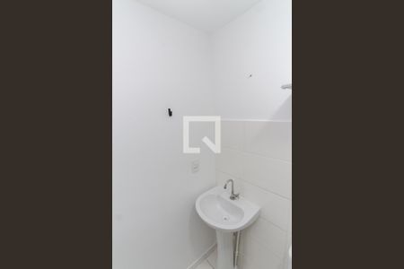 Banheiro da Suíte de apartamento para alugar com 1 quarto, 29m² em Parque Vitoria, São Paulo