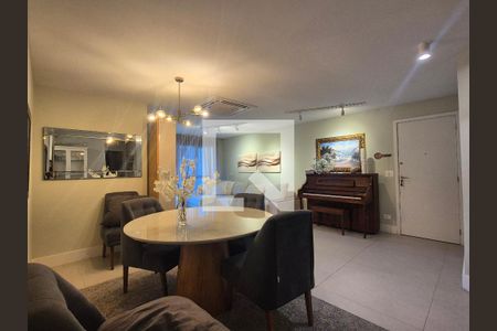 Sala de apartamento à venda com 4 quartos, 160m² em Recreio dos Bandeirantes, Rio de Janeiro