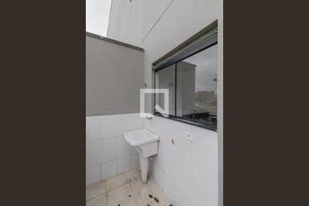 Varanda e Área de Serviço de apartamento à venda com 2 quartos, 51m² em Vila Ré, São Paulo