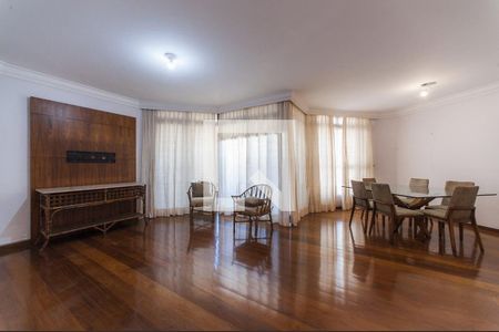 Apartamento à venda com 4 quartos, 150m² em Sumaré, São Paulo