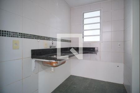 Cozinha de casa de condomínio à venda com 3 quartos, 84m² em Humaitá, Porto Alegre