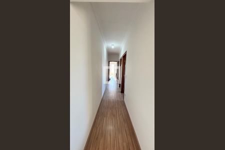 Corredor de apartamento à venda com 3 quartos, 172m² em Parque das Nações, Santo André