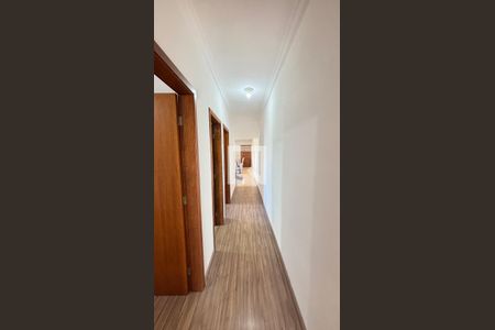 Corredor de apartamento à venda com 3 quartos, 172m² em Parque das Nações, Santo André