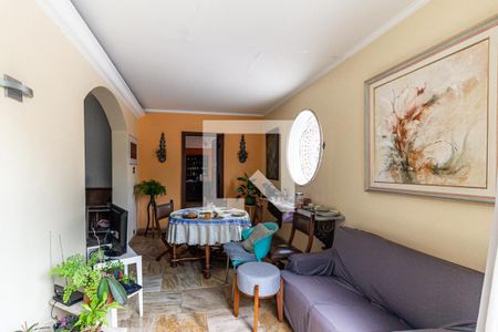 Sala 3 de casa à venda com 5 quartos, 600m² em Santa Cecilia, São Paulo