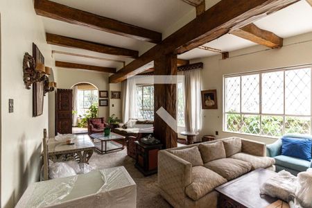 Sala de casa à venda com 5 quartos, 600m² em Santa Cecilia, São Paulo