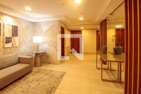 Hall social de apartamento à venda com 3 quartos, 186m² em Bela Vista, Porto Alegre