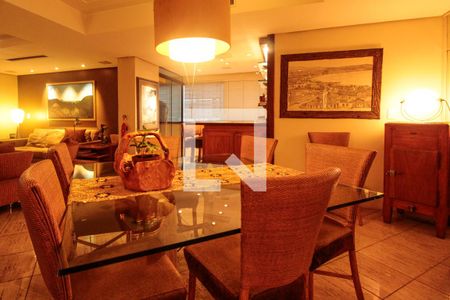 Sala de apartamento à venda com 3 quartos, 186m² em Bela Vista, Porto Alegre