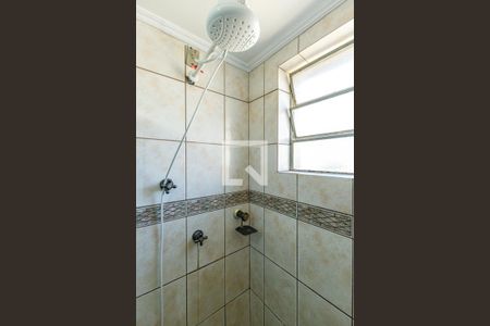 Banheiro de apartamento à venda com 1 quarto, 39m² em São Sebastião, Porto Alegre