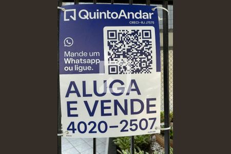 Placa de apartamento à venda com 2 quartos, 68m² em Del Castilho, Rio de Janeiro