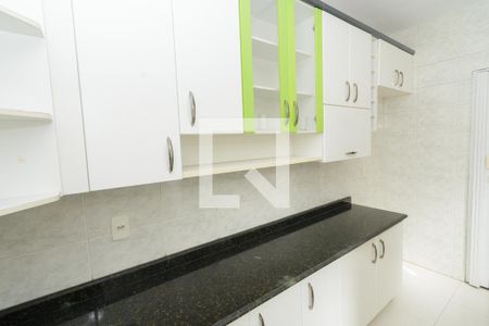 Cozinha e Área de Serviço de apartamento à venda com 2 quartos, 61m² em Riacho das Pedras, Contagem