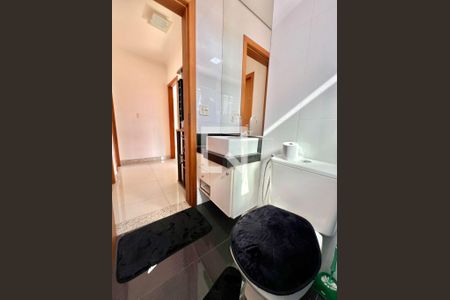 Banheiro de apartamento para alugar com 3 quartos, 140m² em Santa Amelia, Belo Horizonte