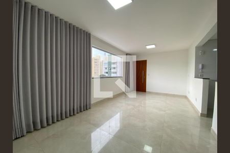 Apartamento à venda com 2 quartos, 68m² em São Pedro, Belo Horizonte