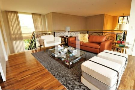 Foto 05 de casa à venda com 4 quartos, 1860m² em Alphaville Residencial Um, Barueri