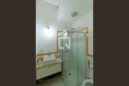 Banheiro da Suíte 2 de casa de condomínio para alugar com 2 quartos, 72m² em Chácara Canta Galo, Cotia