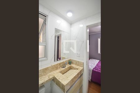 Banheiro de apartamento à venda com 3 quartos, 64m² em Paulicéia, São Bernardo do Campo