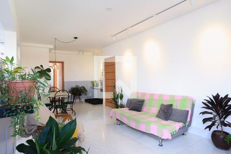 Sala de apartamento à venda com 3 quartos, 106m² em Sagrada Família, Belo Horizonte