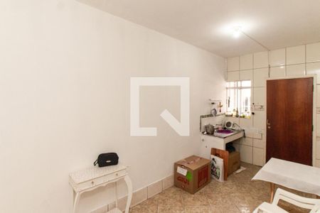 Cozinha de casa para alugar com 1 quarto, 60m² em Vila Irmaos Arnoni, São Paulo