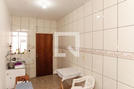 Cozinha de casa para alugar com 1 quarto, 60m² em Vila Irmaos Arnoni, São Paulo