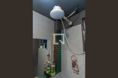 Banheiro da Suíte de casa para alugar com 1 quarto, 60m² em Vila Irmaos Arnoni, São Paulo