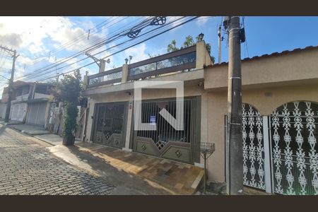 Fachada - Placa de casa à venda com 3 quartos, 180m² em Vila Carioca, Guarulhos