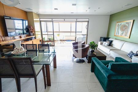 Sala de apartamento à venda com 4 quartos, 167m² em Ouro Preto, Belo Horizonte