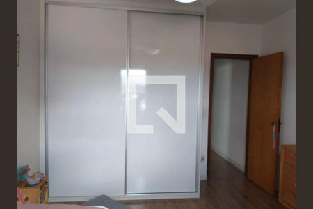 Casa à venda com 3 quartos, 137m² em Vila Prudente, São Paulo