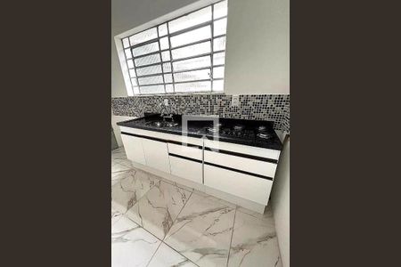 Casa à venda com 3 quartos, 150m² em Vila Lais, São Paulo