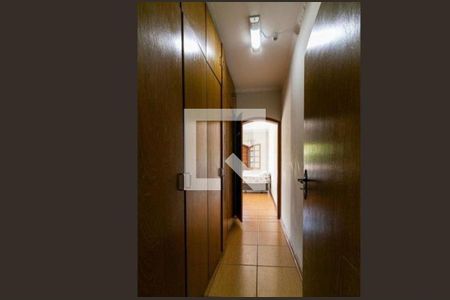 Casa à venda com 5 quartos, 182m² em Vila Antonina, São Paulo