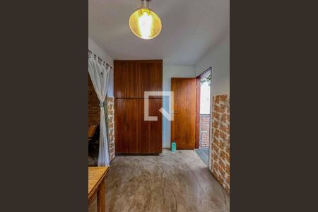 Casa à venda com 2 quartos, 250m² em Vila Prudente, São Paulo