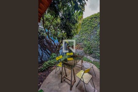 Casa à venda com 2 quartos, 250m² em Vila Prudente, São Paulo