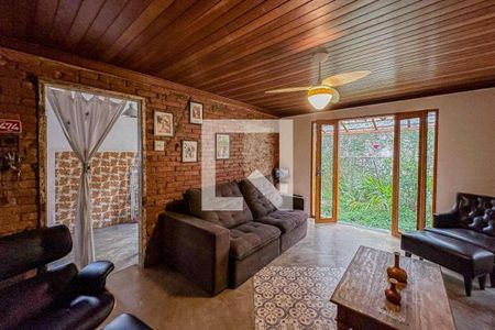 Casa à venda com 2 quartos, 250m² em Vila Prudente, São Paulo