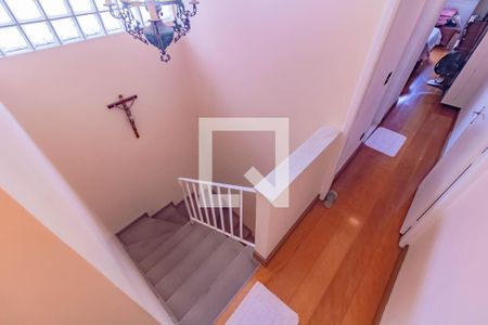 Escada de casa à venda com 3 quartos, 175m² em Vila Mascote, São Paulo