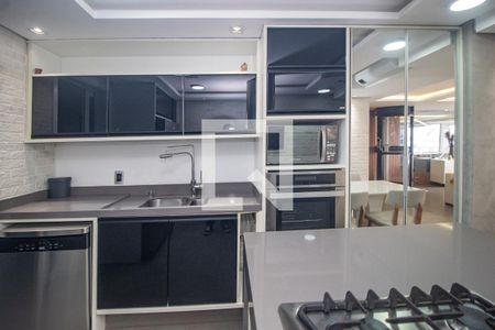 Cozinha de apartamento à venda com 3 quartos, 358m² em Cristal, Porto Alegre