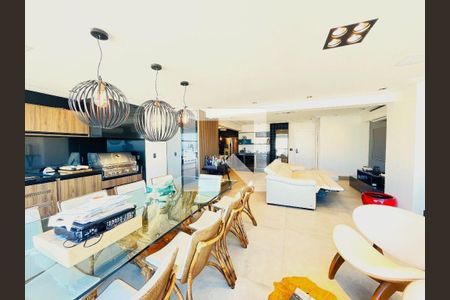 Apartamento à venda com 2 quartos, 123m² em Parque São Jorge, São Paulo