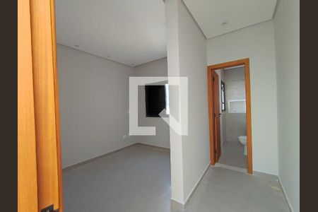 Casa à venda com 4 quartos, 150m² em Vila Carrão, São Paulo