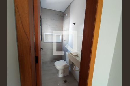 Casa à venda com 4 quartos, 150m² em Vila Carrão, São Paulo