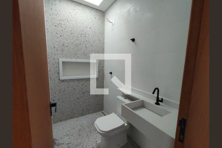 Casa à venda com 4 quartos, 150m² em Vila Carrão, São Paulo