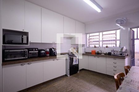 Cozinha de casa à venda com 4 quartos, 291m² em Vila Brasilina, São Paulo