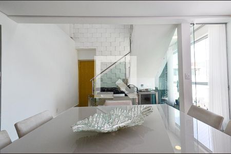 Sala de estar de apartamento à venda com 3 quartos, 170m² em Fernão Dias, Belo Horizonte